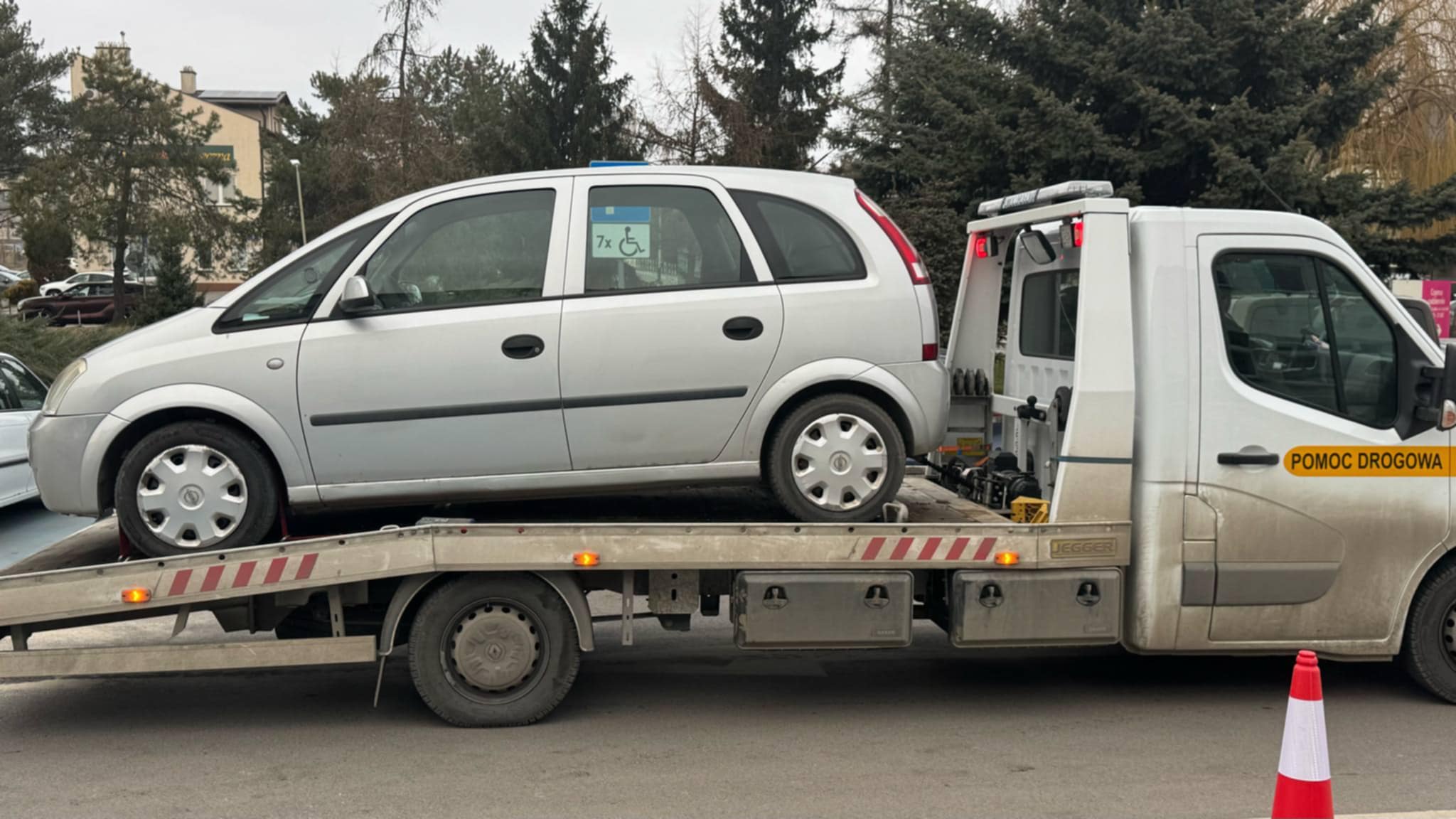 Laweta 24h – kiedy naprawdę się przydaje?